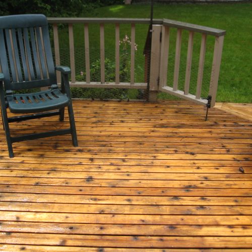 We clean your deck and apply weather proofing and 