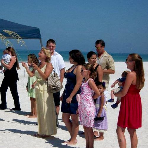 This was a family preparing for a beach wedding I 
