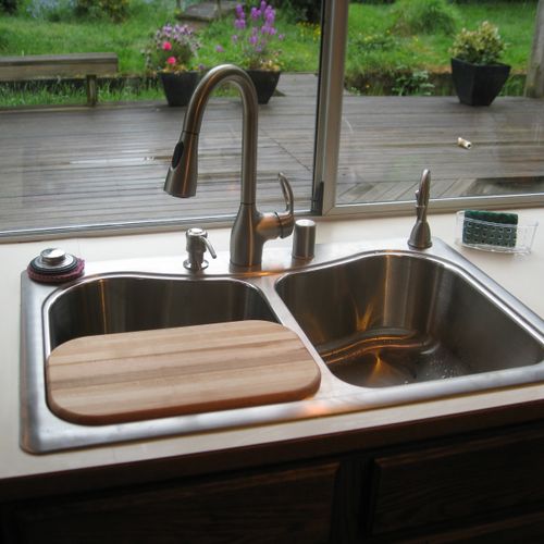 We install new sinks, faucet sets, garbage disposa