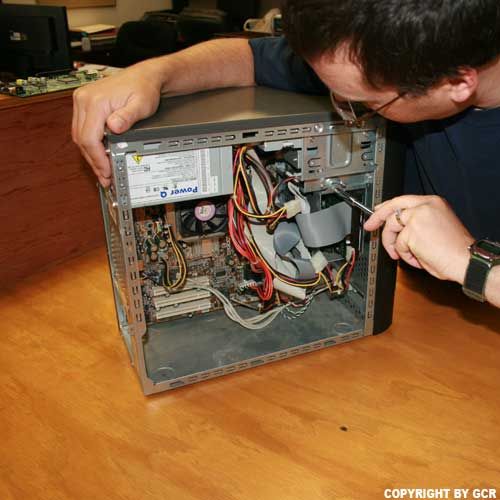 Microsoft and Apple Certified Technicians