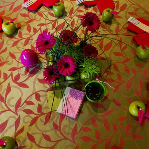 Bright Colors can really fill a wedding venue with
