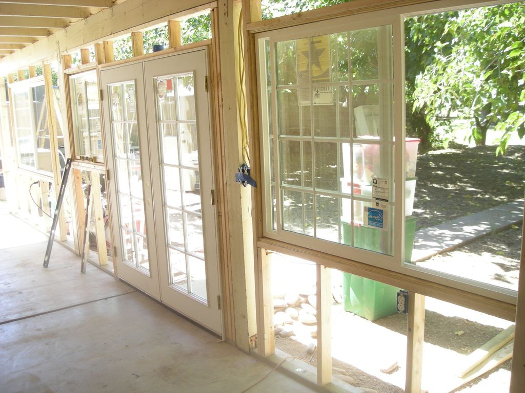 FRAMING FOR AN ARIZONA ROOM