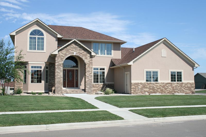 Johns Creek grass treatment