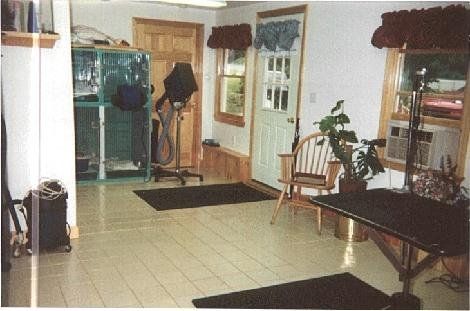 Grooming room