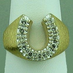 Horse shoe Diamond Ring
