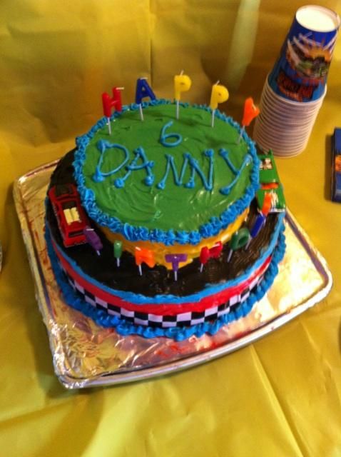 HOTWHEELS themed Birthday- Vanilla Bean Cake w/str