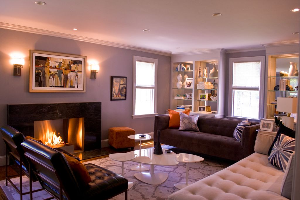 Updated Brookline Colonial reflects the sophistica