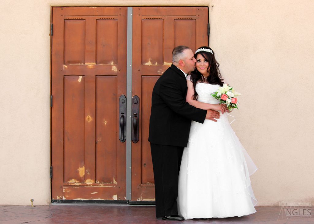WEDDINGS & EVENTS
SALENA & VINCE
2013 THE PERFECT 
