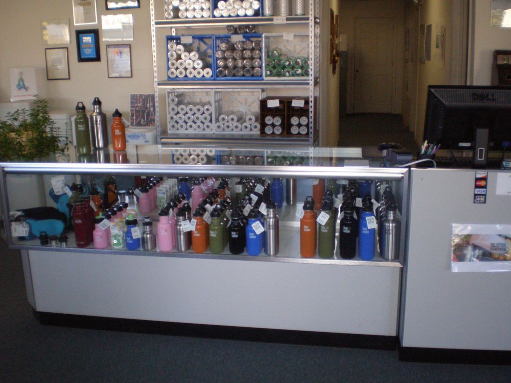 Filter and Klean Kanteen display