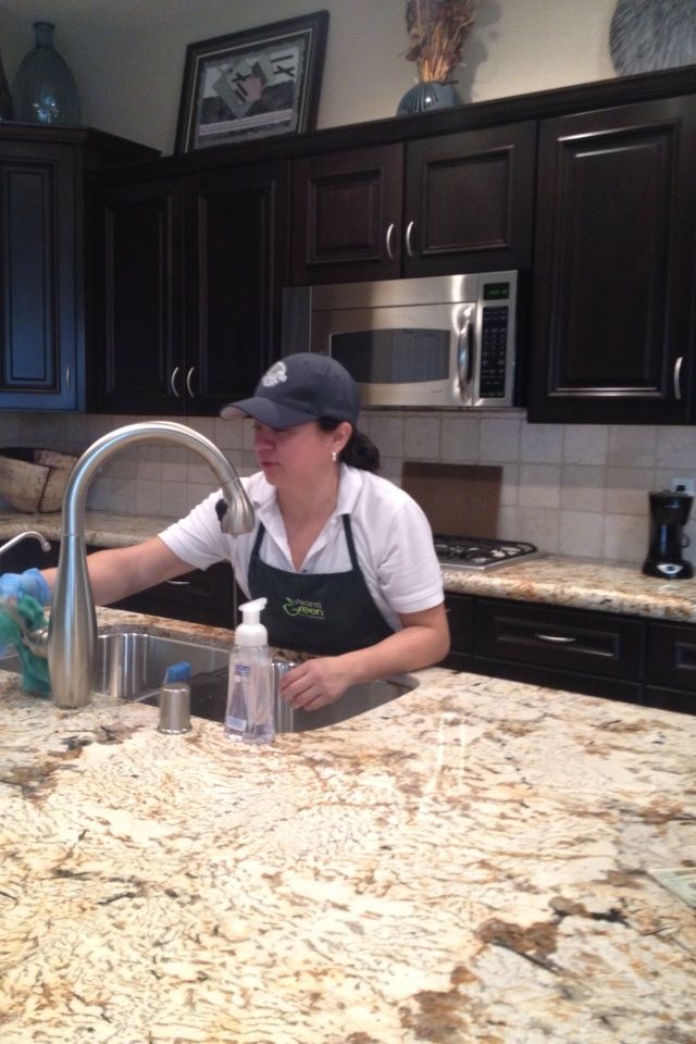 Our cleaning members work in team of two cleaners.