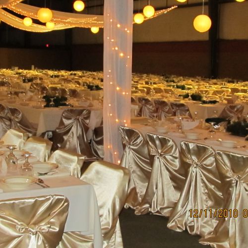 Create a wow from your guests!Ivory and champagne 