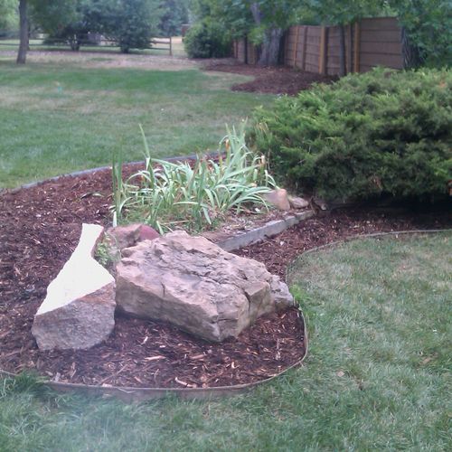 MULCH,AND EDGING