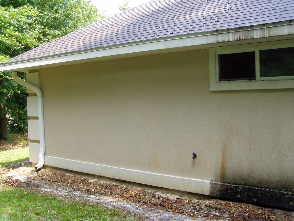 Exterior House Cleaning