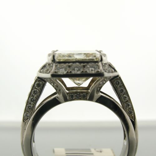 Side view of above ring.