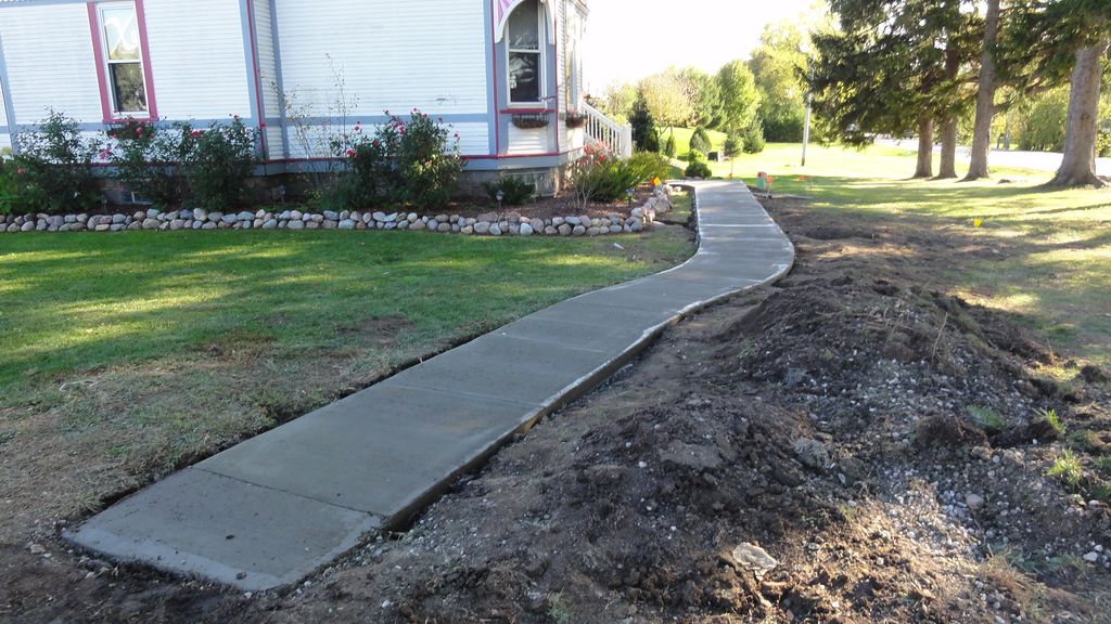 100 ft conc. walk. Victorian home