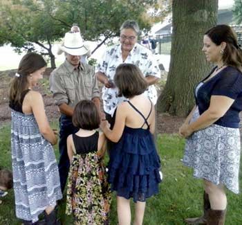 Trisha and William..another ootdoor wedding. Joine