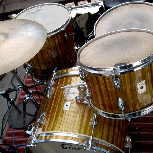 Vintage Star drums.