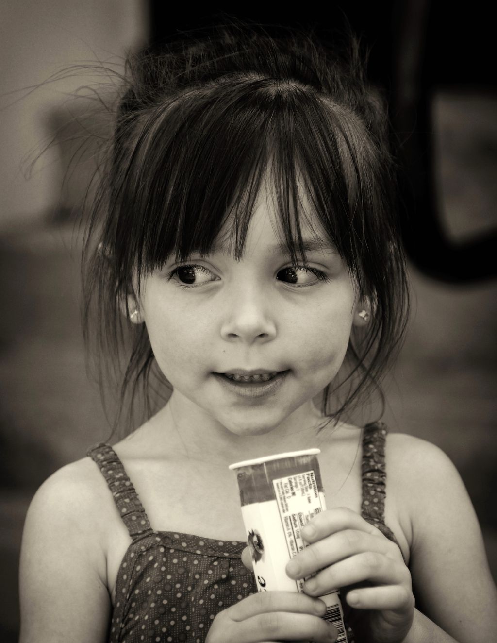 Candid portrait shots in color and/or black & whit