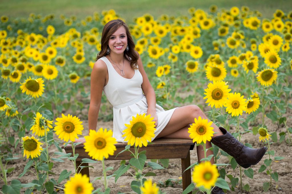 Senior photos at a reasonable price!