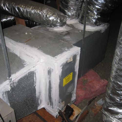 Sealed ducts to prevent air leaks