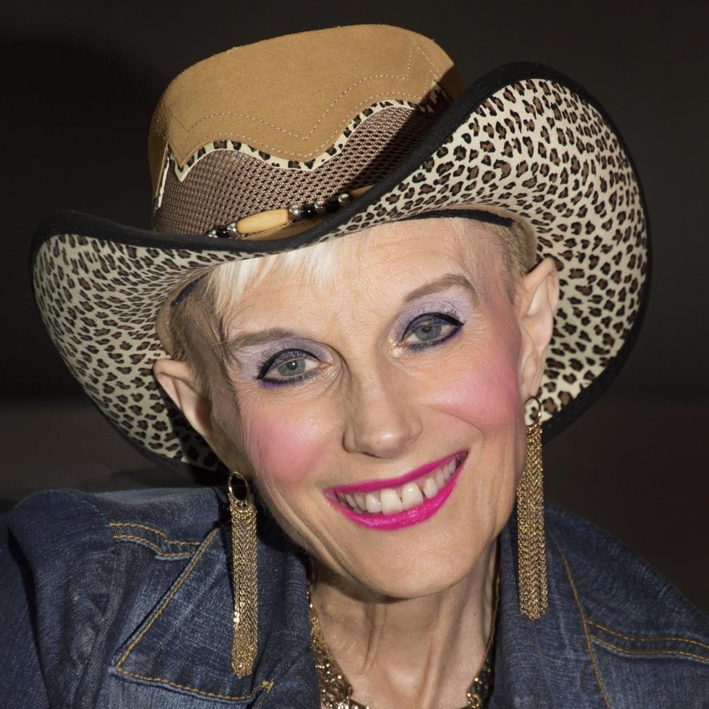 SNAPS by mHc Photography