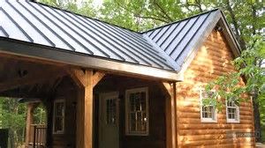Metal roofing looks great when it's done right too