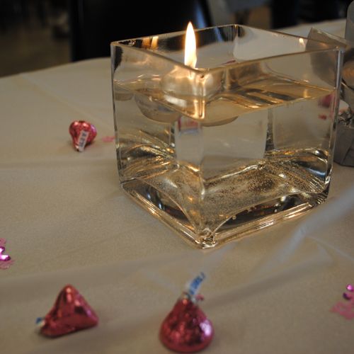 Baby shower table decor