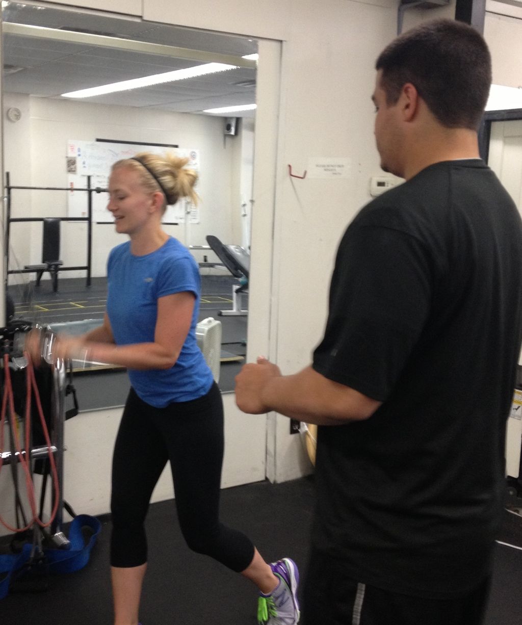 Dee working her arms