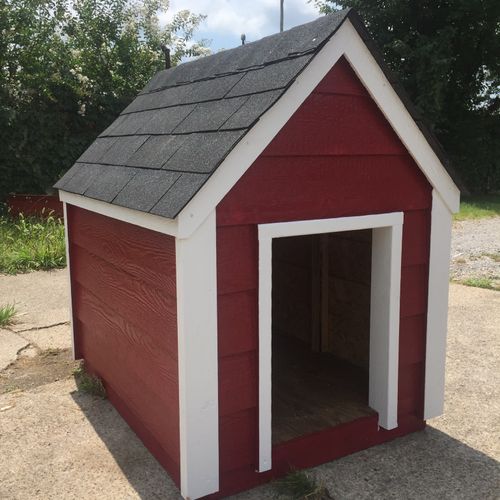 Standard A Frame Doghouses (S, M, L) Starting at $