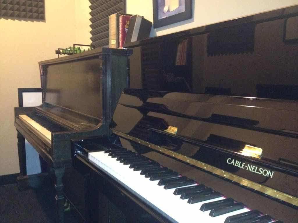 Strong Piano Studio