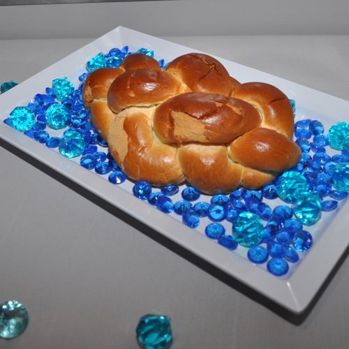 Challah with bling