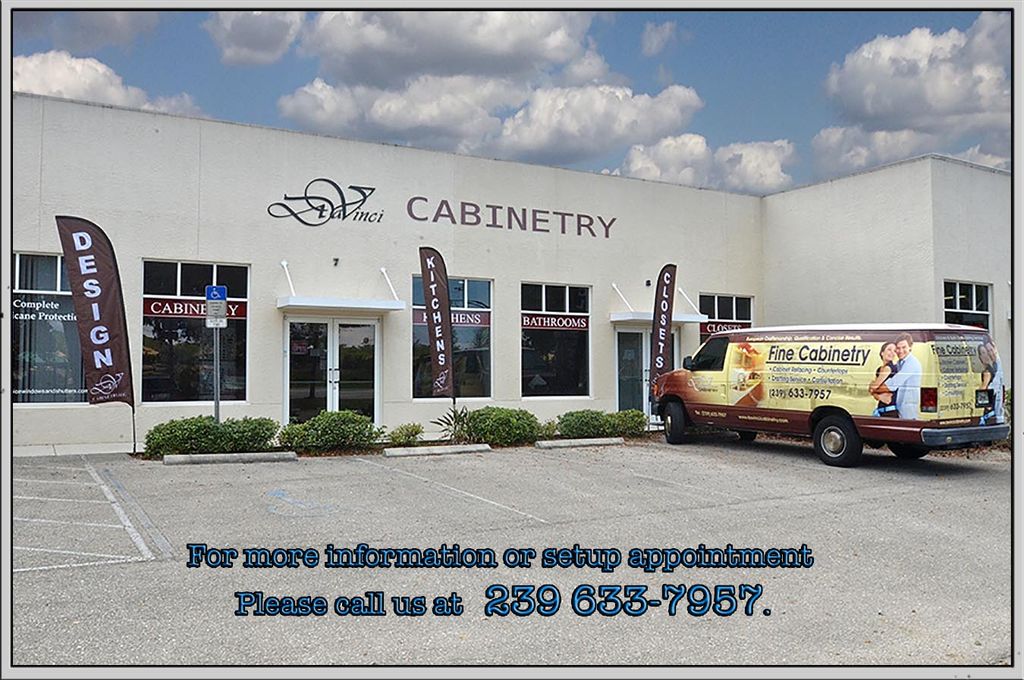 Kitchen cabinet design and remodeling showroom in 