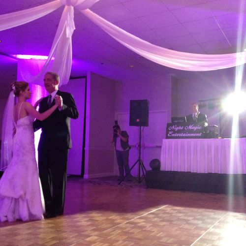 Justin and Emily's first dance at the Sheraton Cit