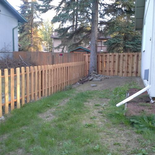 All ceder fence for years of beauty and insect rep