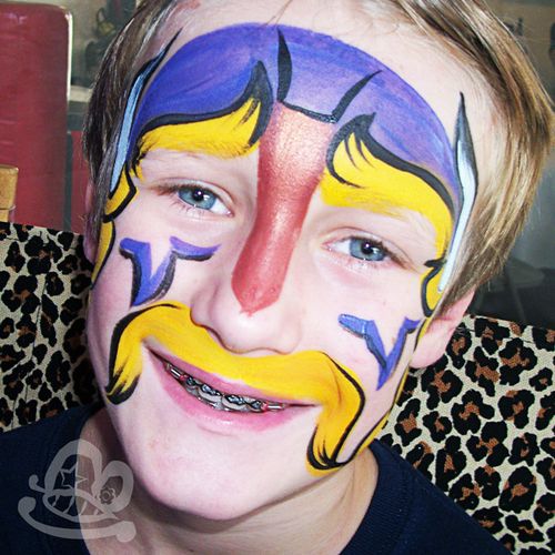 Sporting events are great for face painting!