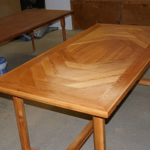 Symmetrical Design Table
