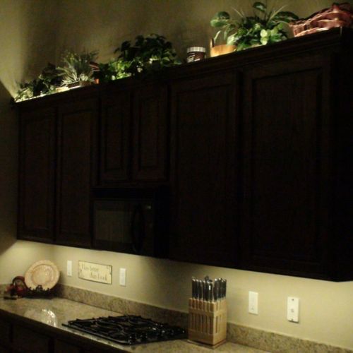 LED lighting under cabinet lighting