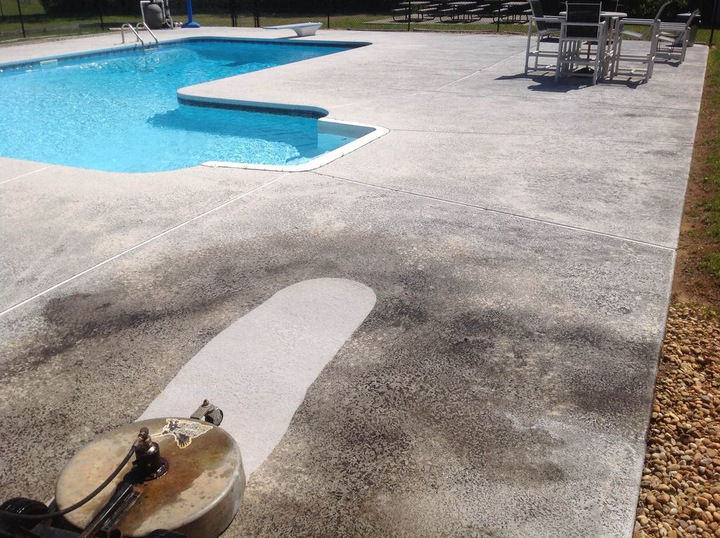 Concrete Cleaning