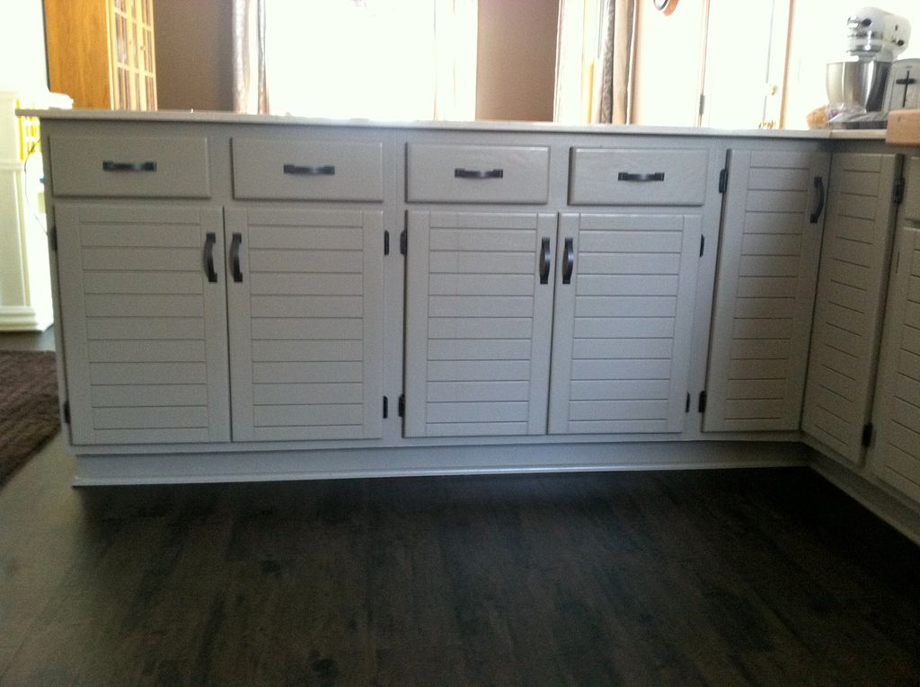 Kitchen Remodel-Cabinets Spray Painted