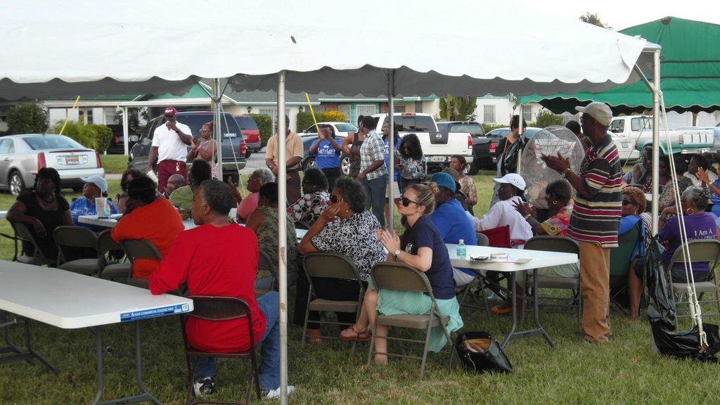 Community Fundraising Rally