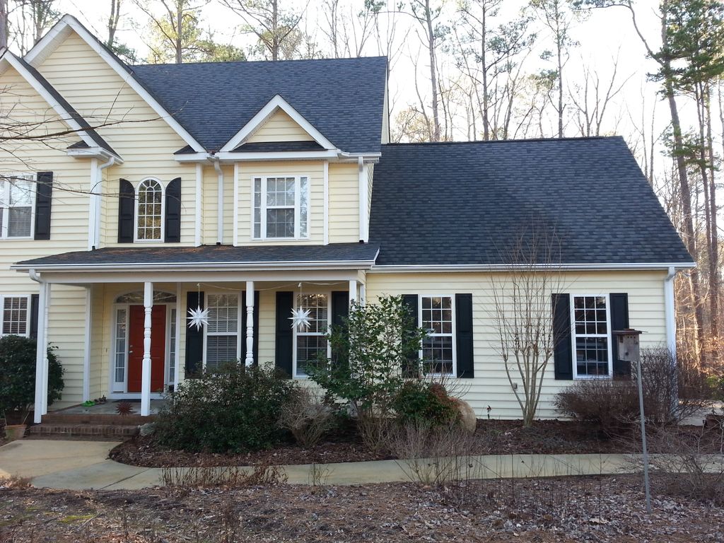 #ThePeakOfClean
#PowerWashingTheTriangle