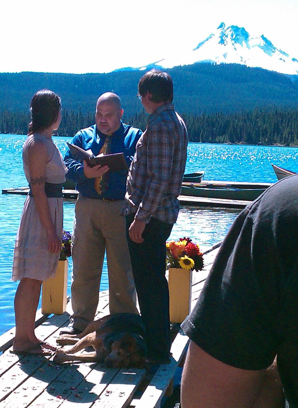 Casual Wedding at Olallie Lake