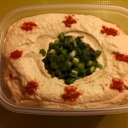 Creamy Hummus with smoked paprika and green onions