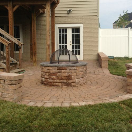 Fire Pit and Patio w/ Sitting Walls