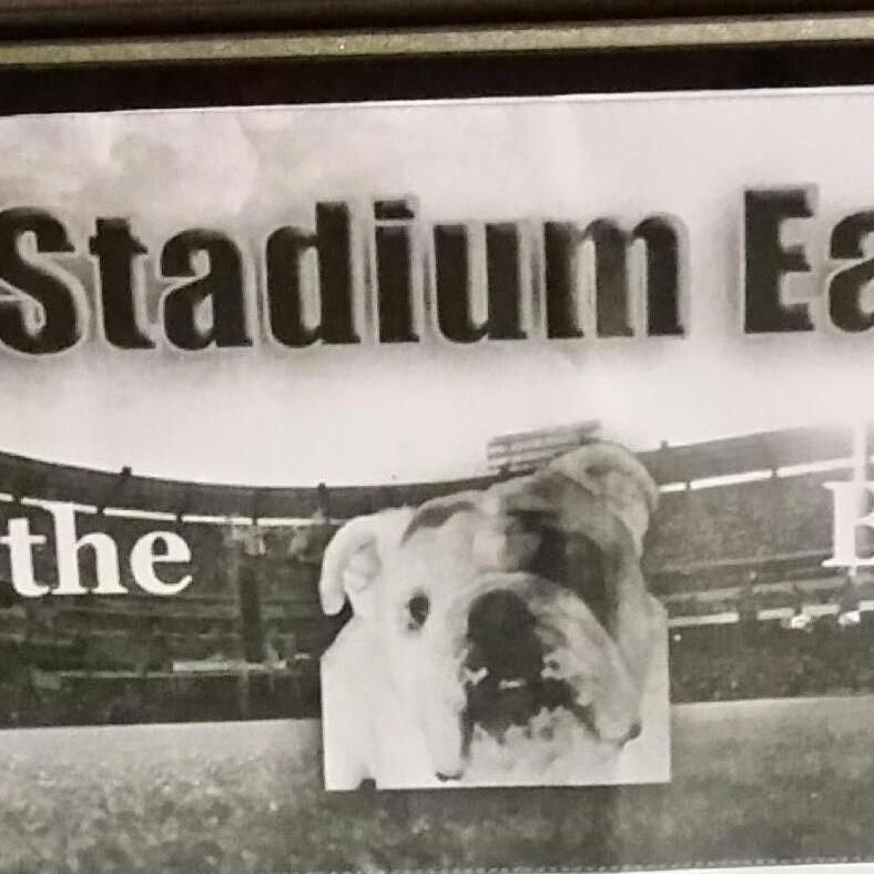 Stadium Eats