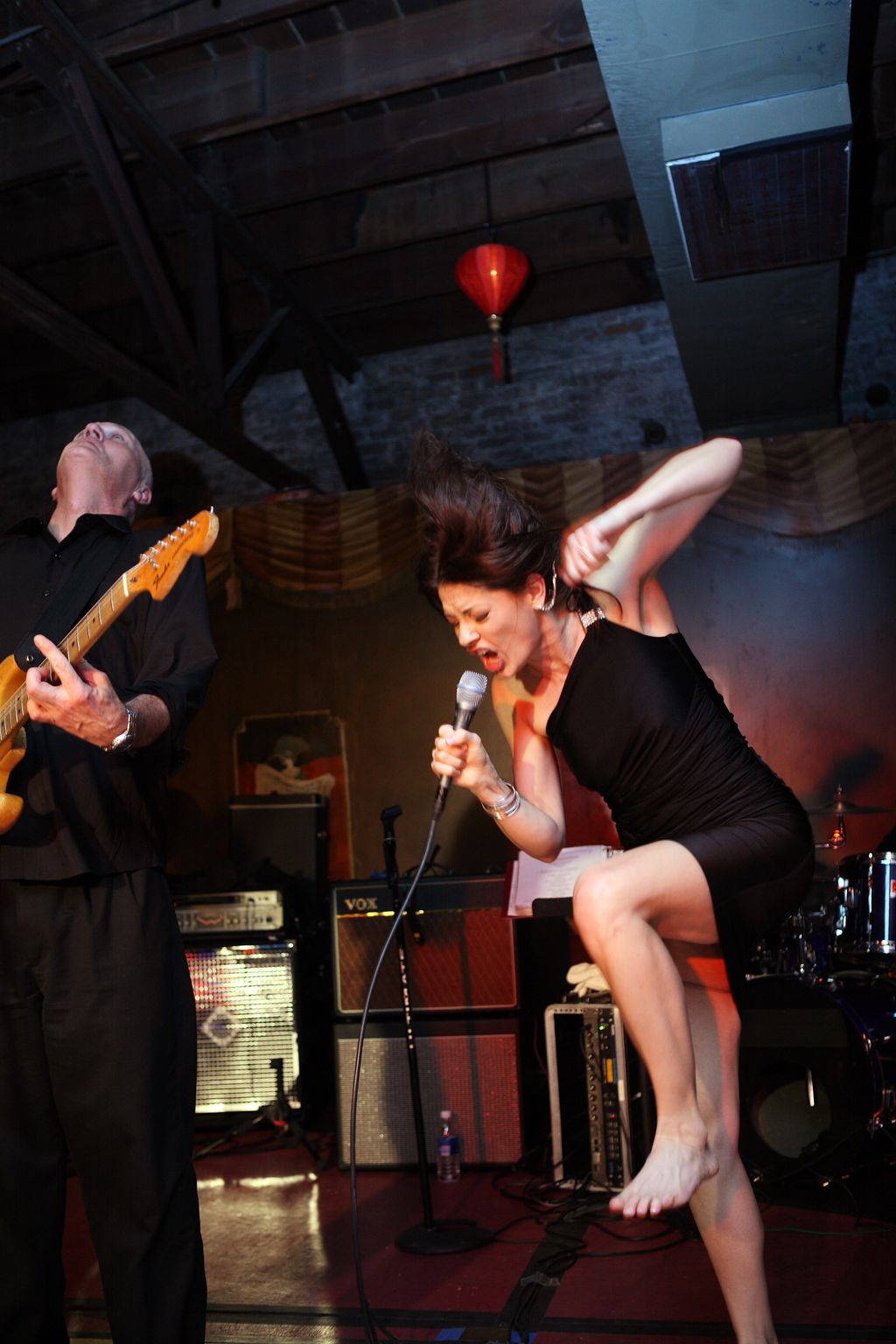 Kristin ROCKS THE HOUSE!
