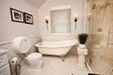 Carrara marble bathroom for early 1900's Bungalow.