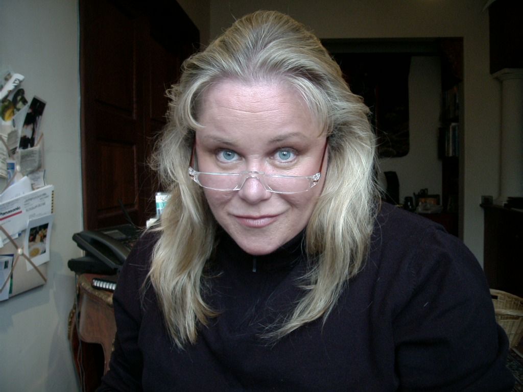 Shelly Green-Cerundolo owner-cook-travel planner/e