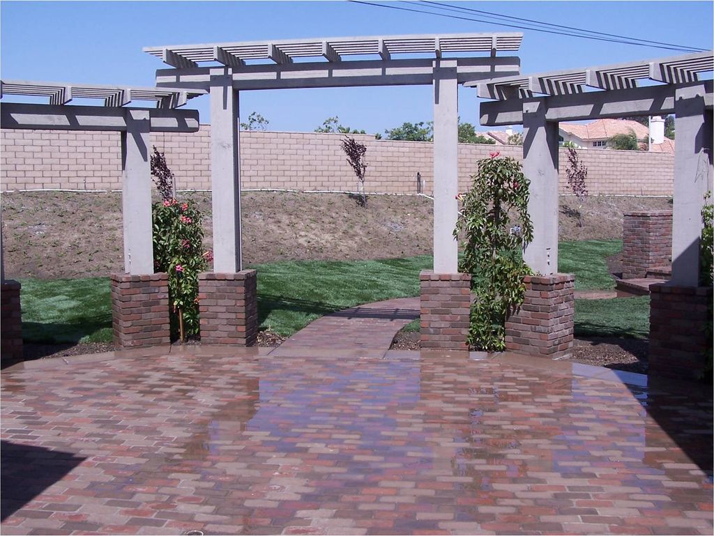 Beautiful Brick Paver Patio with Pergola