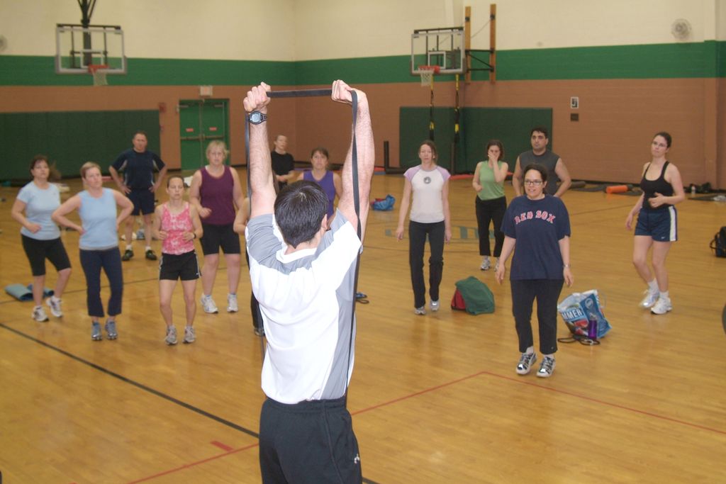 Demonstration of a vertical push (overhead press) 